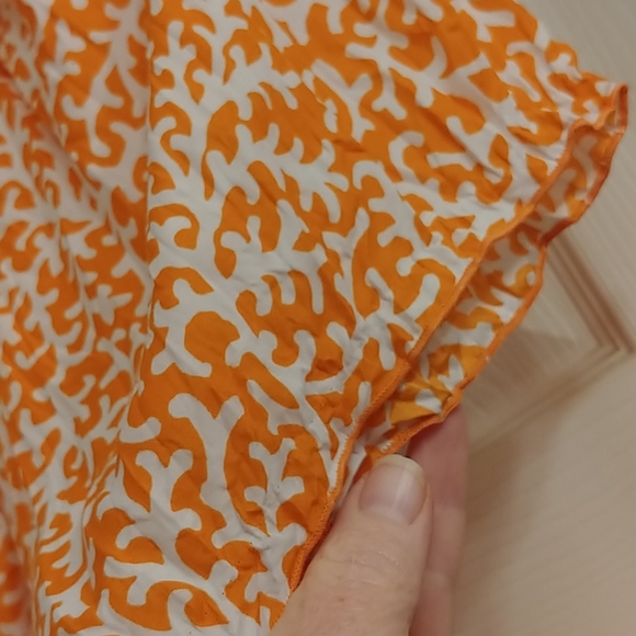 Orange & White flowy blouse - Picture 4 of 6